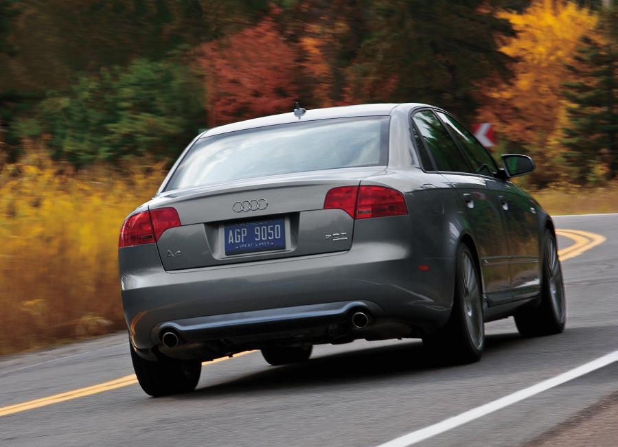  Audi A4 2.0T S-Line Sedan (B7, 8E) 2004 года  (NA) (фото 3 из 7)